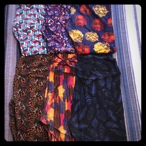 Lot of SIX Lularoe T&C sized leggings in GUC